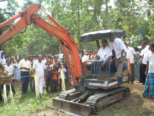 pinnapolegama cascade.JPG